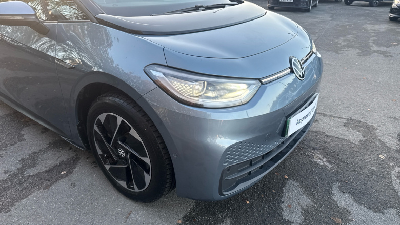 Volkswagen ID.3 150kW Family Pro Performance 58kWh 5dr Auto Electric Hatchback